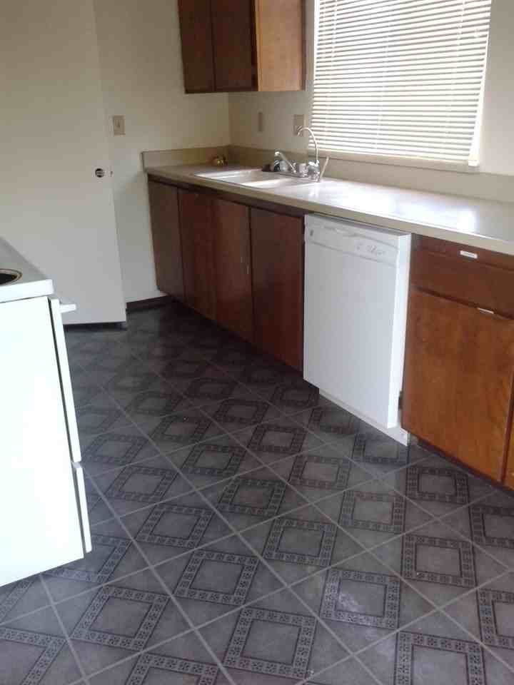 3116 Penny Ln - Photo 2 of 8