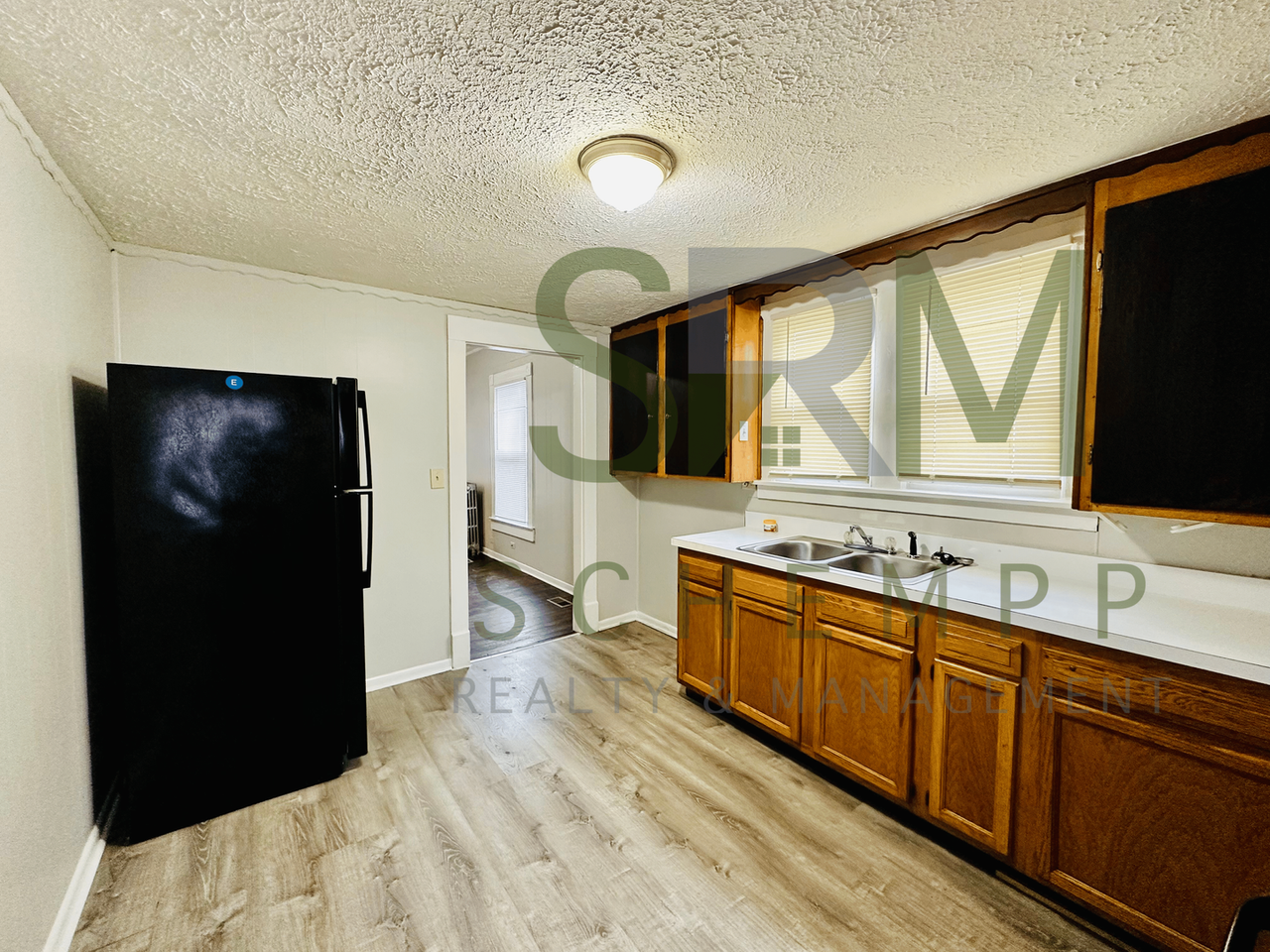 3761 Lentz Ave - Photo 7 of 18