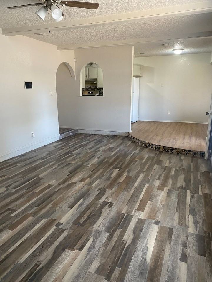 7404 Fir Ave - Photo 3 of 18