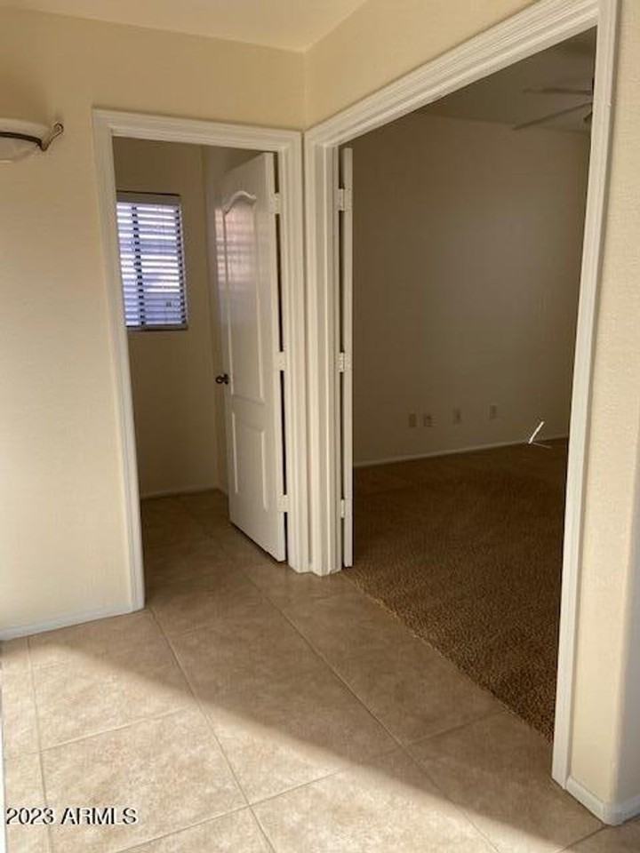 21801 N Backus Dr - Photo 4 of 11