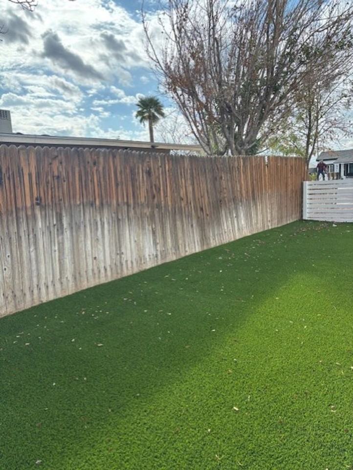 726 W Pepper Pl #A - Photo 3 of 16