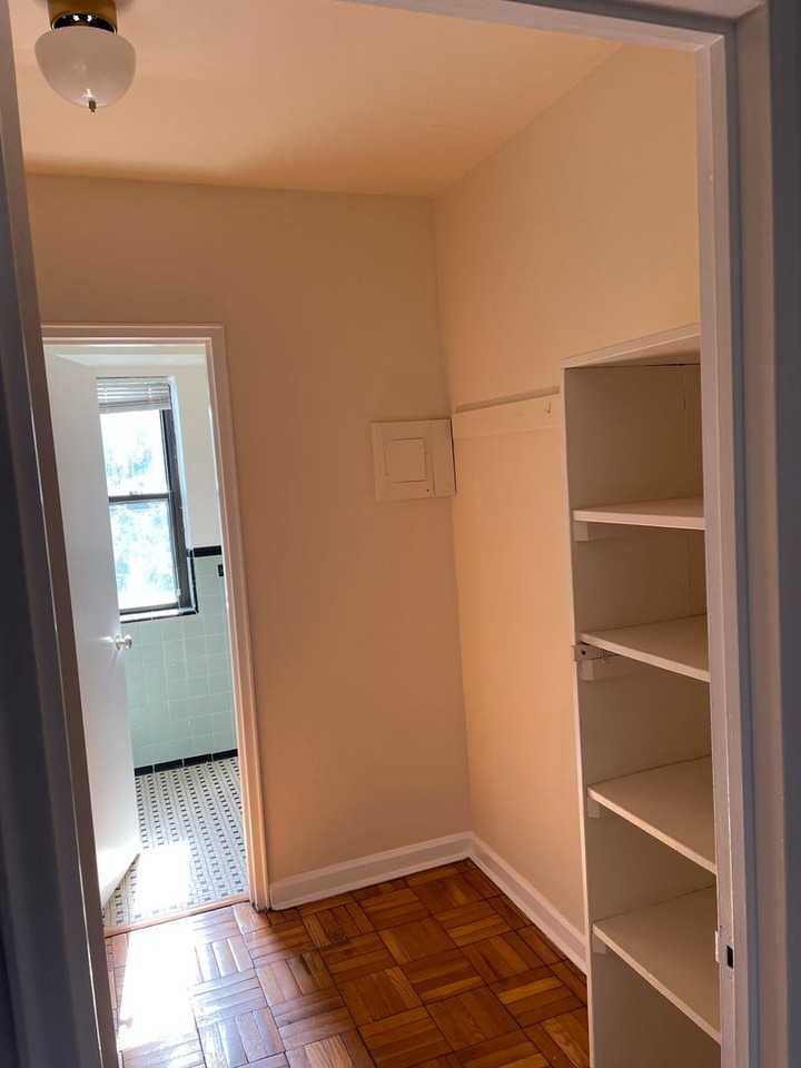 3701 Connecticut Ave Nw - Photo 5 of 20