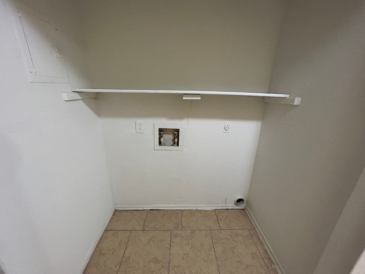 6820 Oldham - Photo 6 of 11