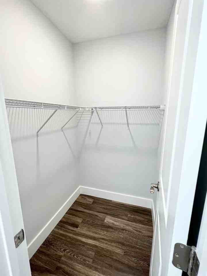 2705 Mercer Dr - Photo 7 of 33