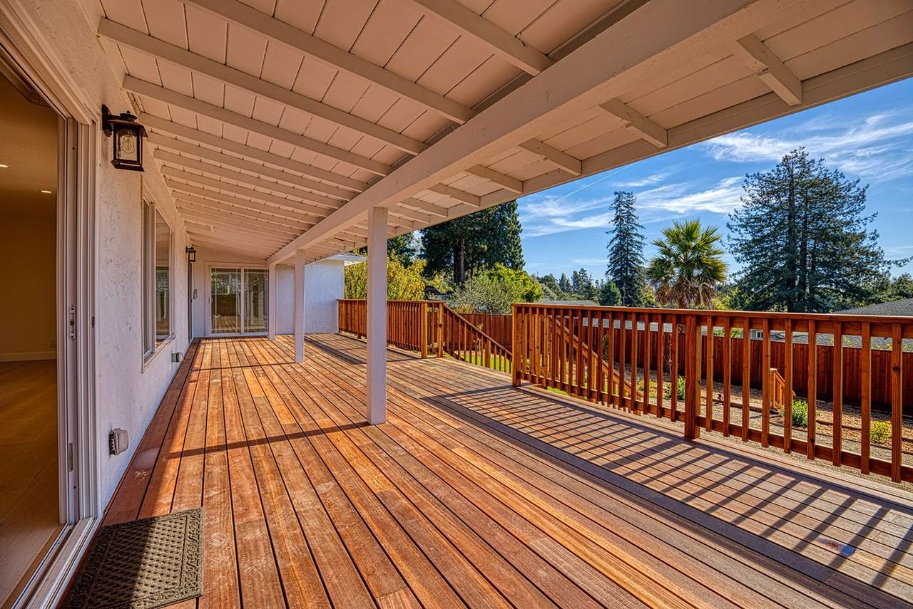 413 Hill St - Photo 3 of 16