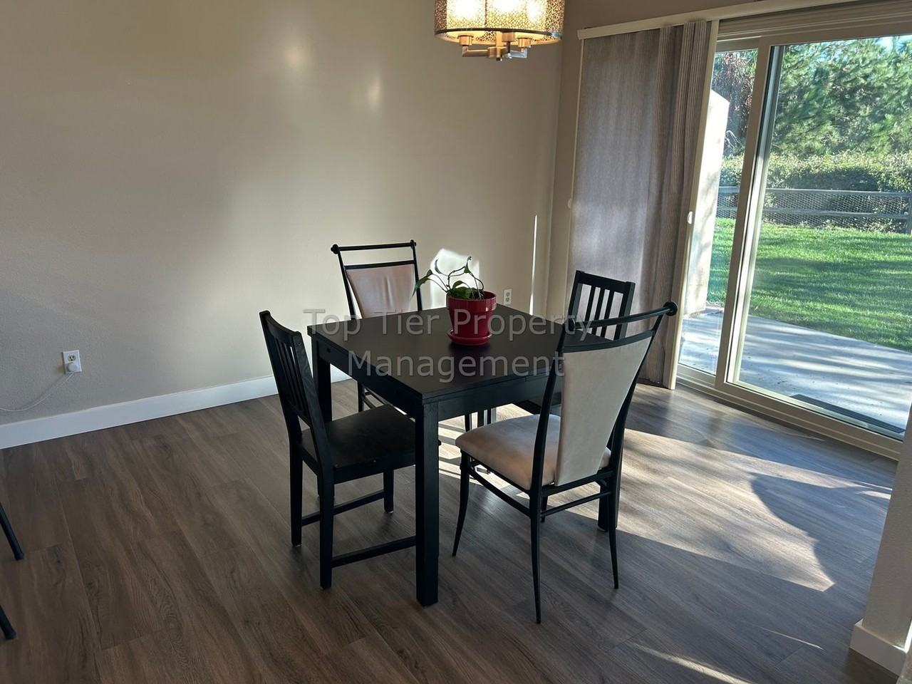 4730 Birchwood Cir - Photo 4 of 22