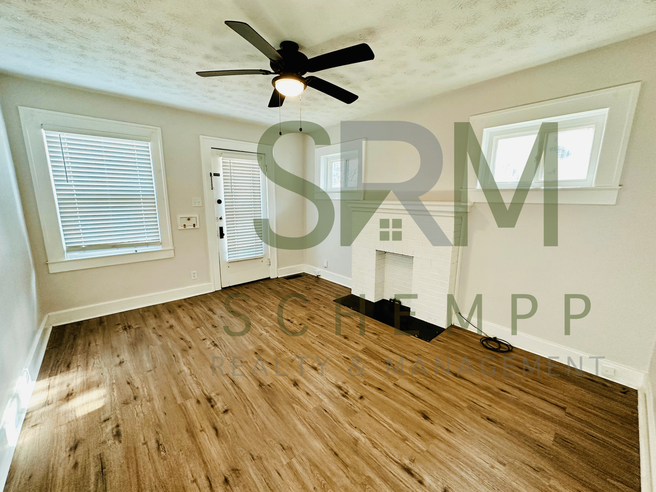 755 Brookline Ave - Photo 4 of 17