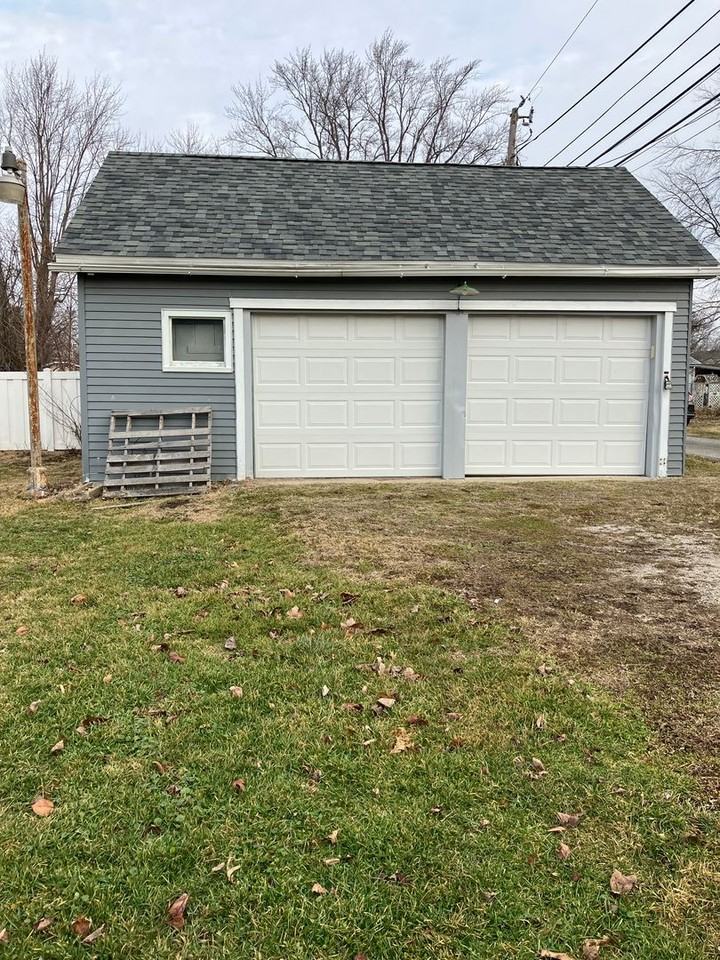 7746 State Road 46 E - Photo 4 of 20