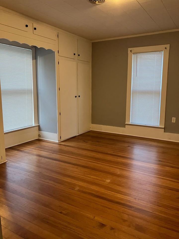 7746 State Road 46 E - Photo 7 of 20