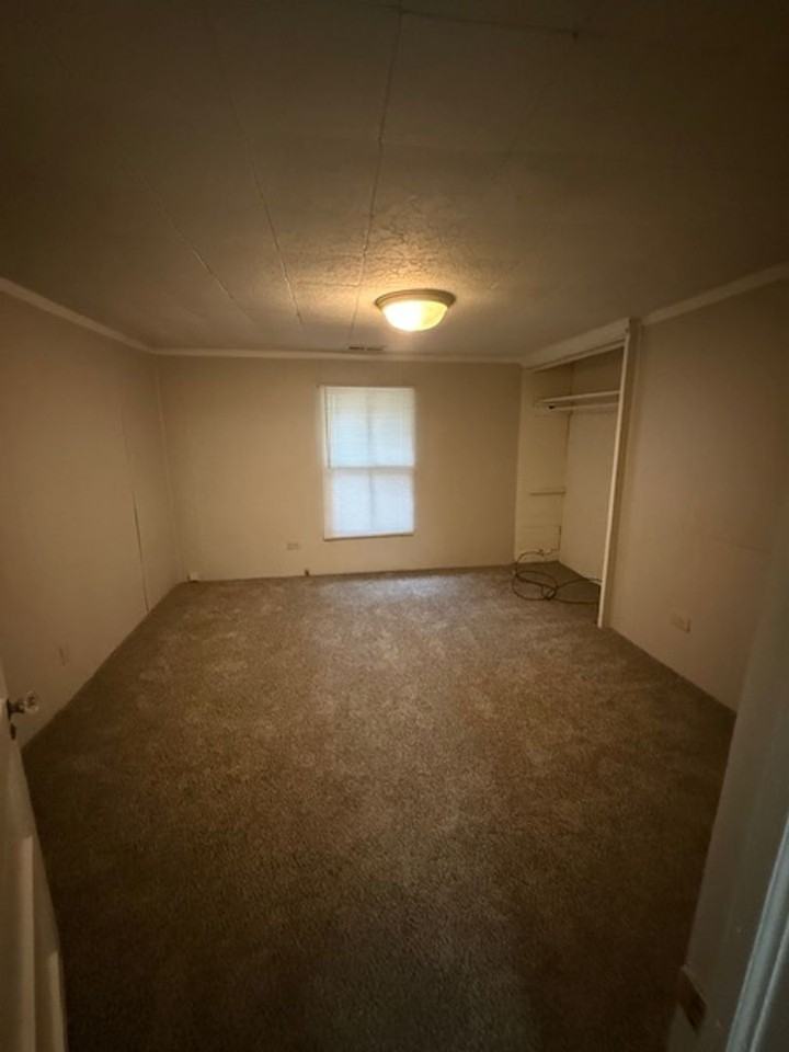 1916 Cedar Fork Dr - Photo 6 of 13