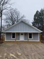 featured image of 1116 Circle Dr