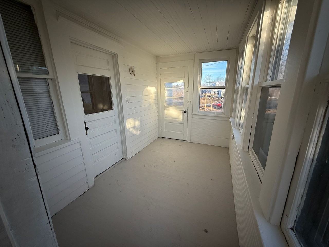 2620 Chicago Ave - Photo 3 of 10