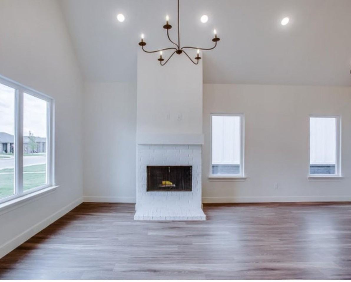 4711 125th St - Photo 2 of 20