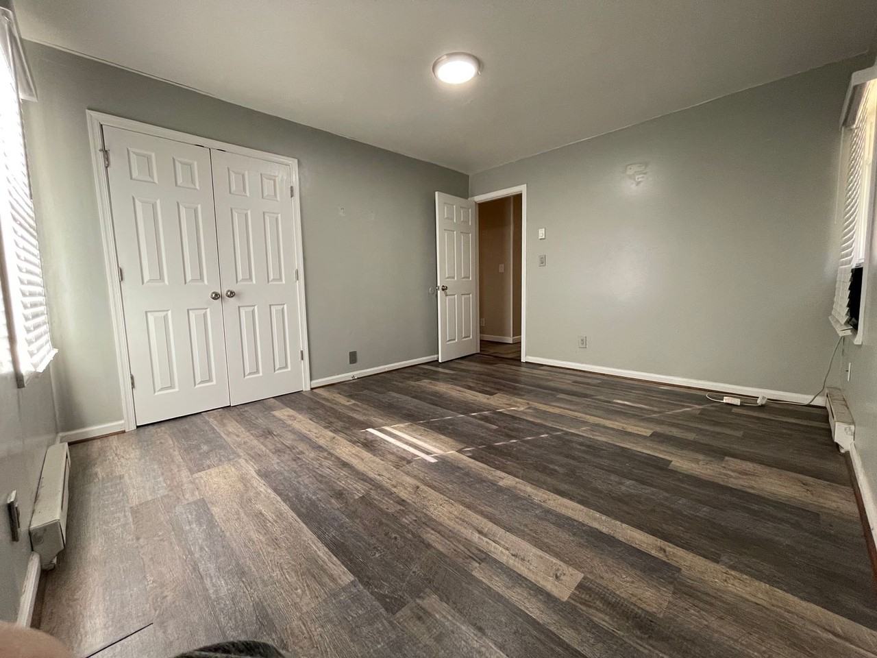 212 Belvidere St - Photo 6 of 10