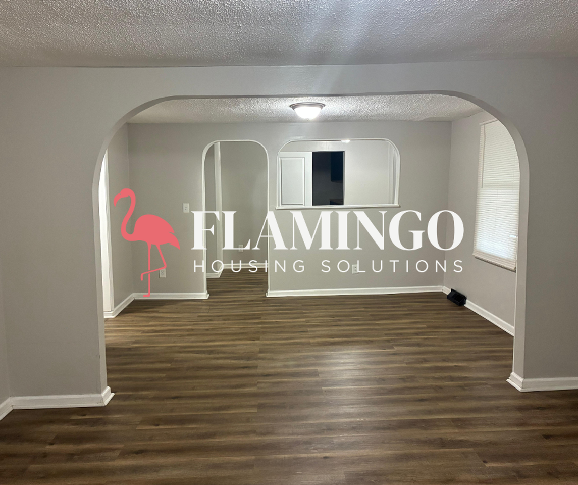 913 Westwood Ave - Photo 2 of 9