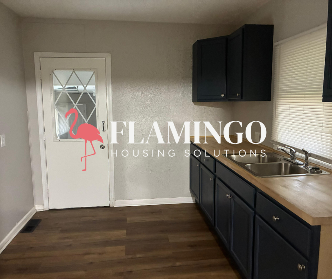 913 Westwood Ave - Photo 5 of 9