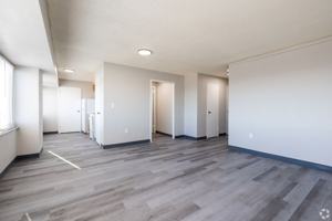 featured image of 728 N Jennings Rd