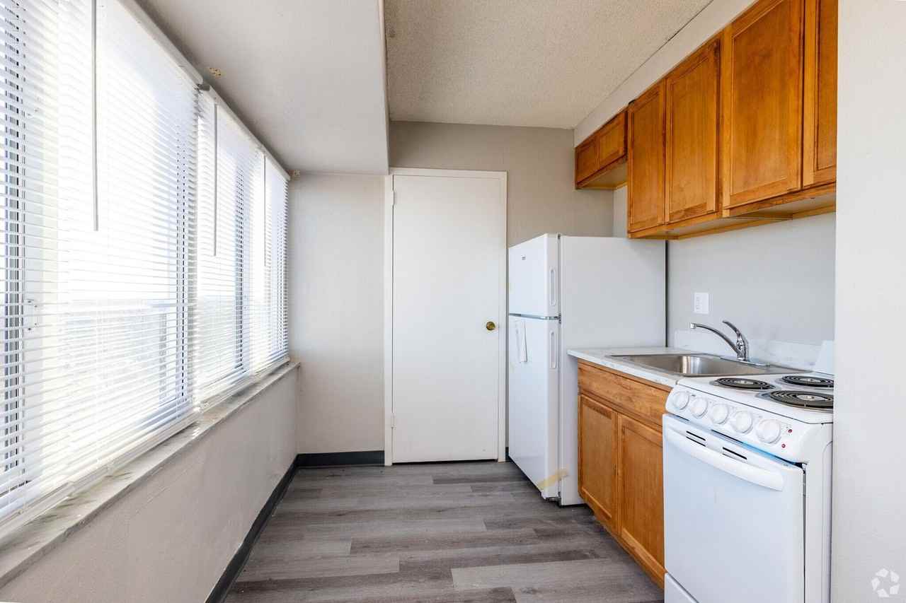 Independence Tower - Photo 2 of 4