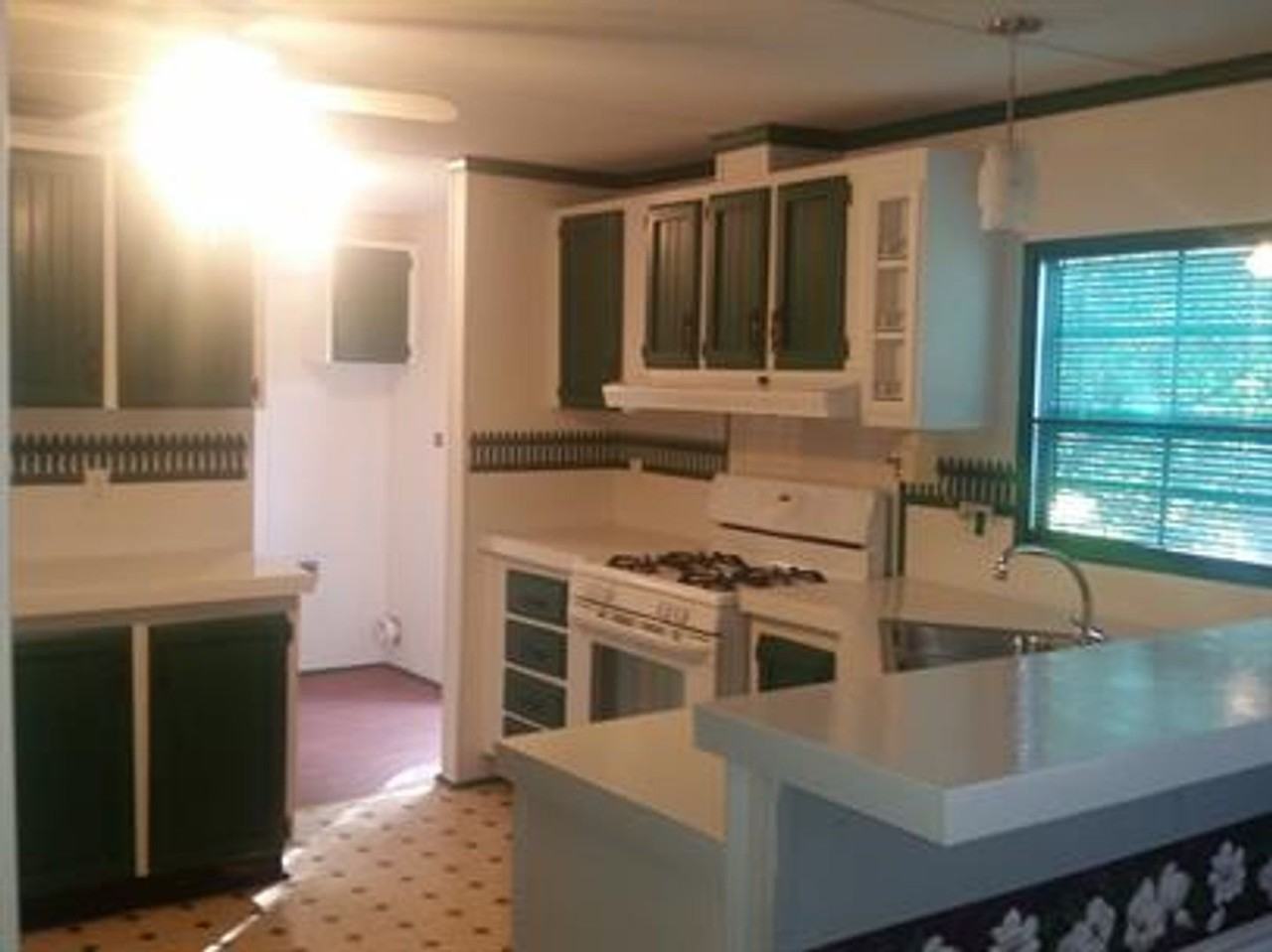 15 Michelle Dr - Photo 4 of 14