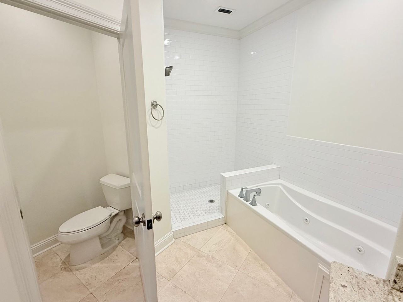 7266 Jacobs Trl - Photo 7 of 18