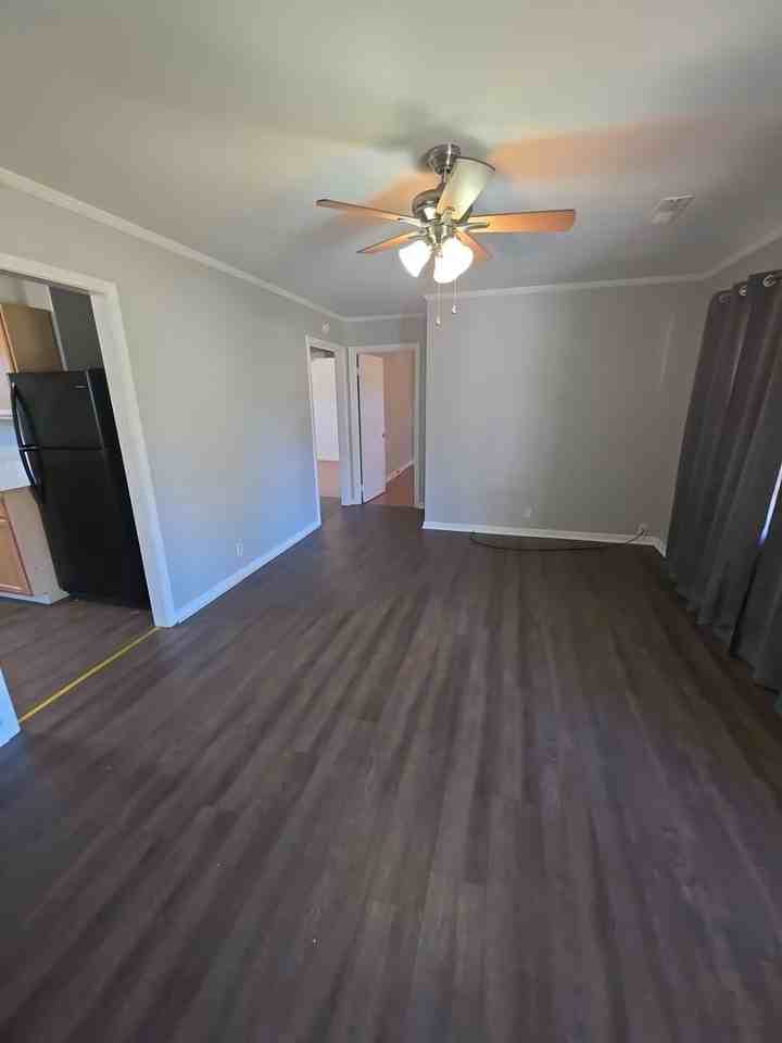 117 Lynn Dr - Photo 5 of 8