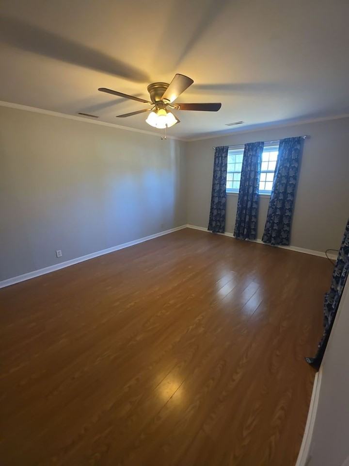 117 Lynn Dr - Photo 7 of 8