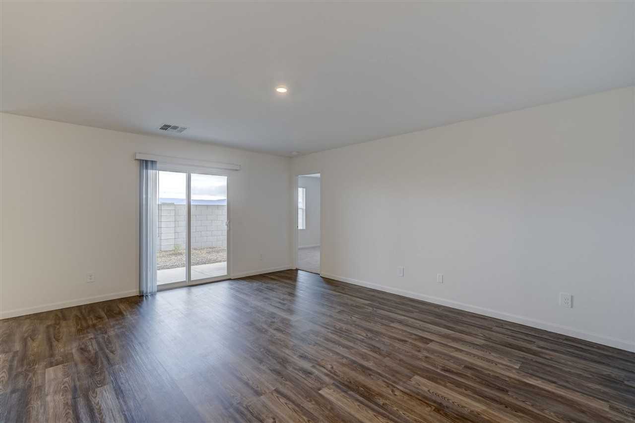 6937 N Bowen Blvd - Photo 5 of 27