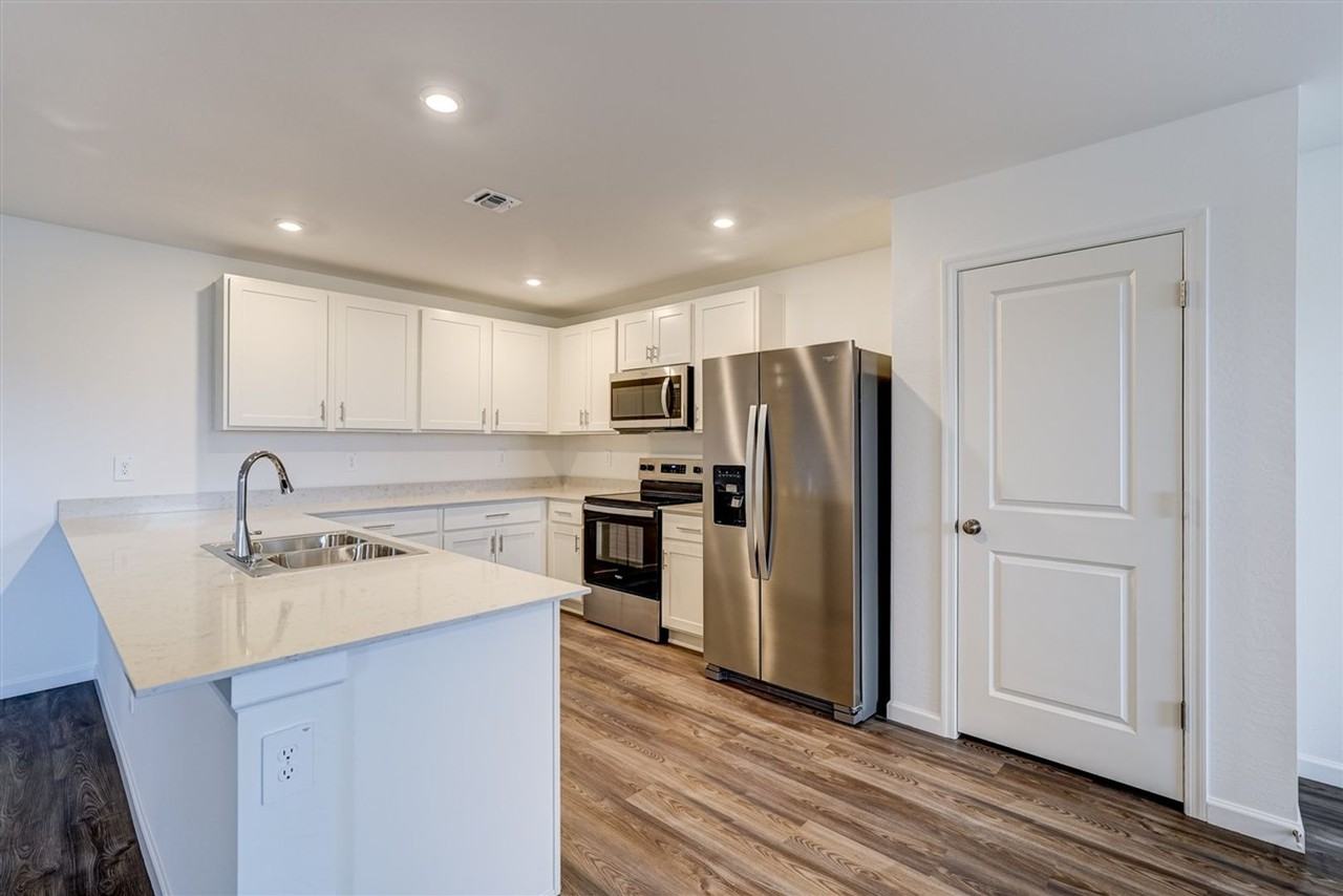 6937 N Bowen Blvd - Photo 7 of 27