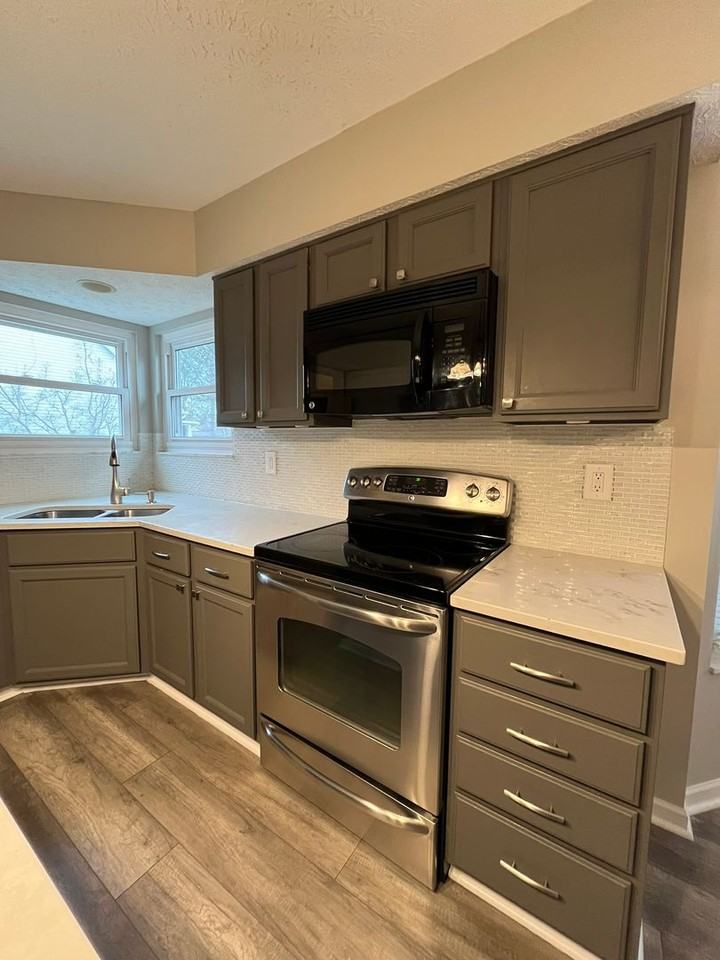 208 Caswell Dr - Photo 5 of 39