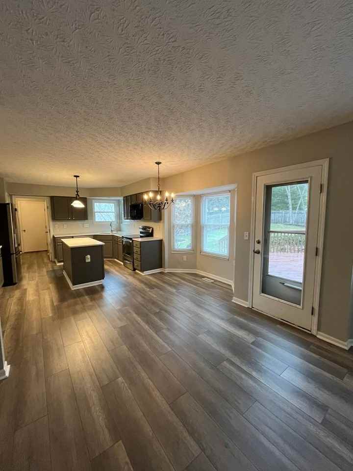 208 Caswell Dr - Photo 7 of 39