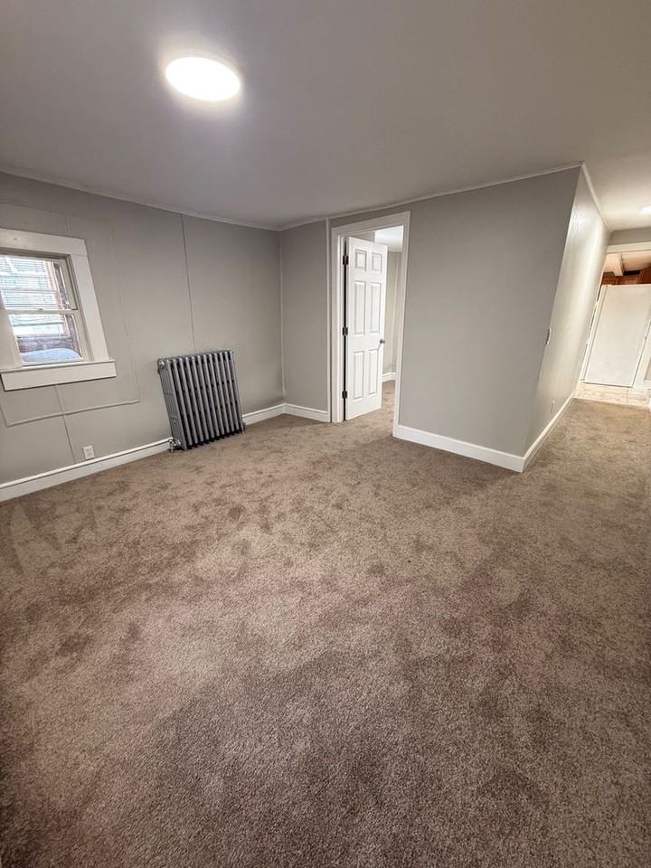 44 Center St - Photo 2 of 8