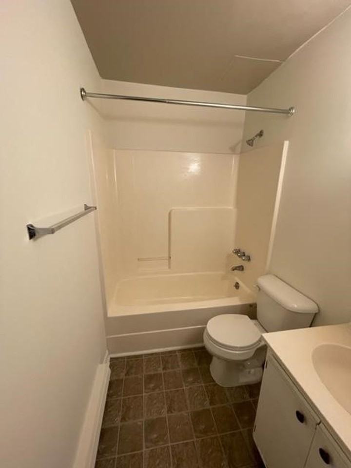 118 Reece Ct #D - Photo 4 of 5