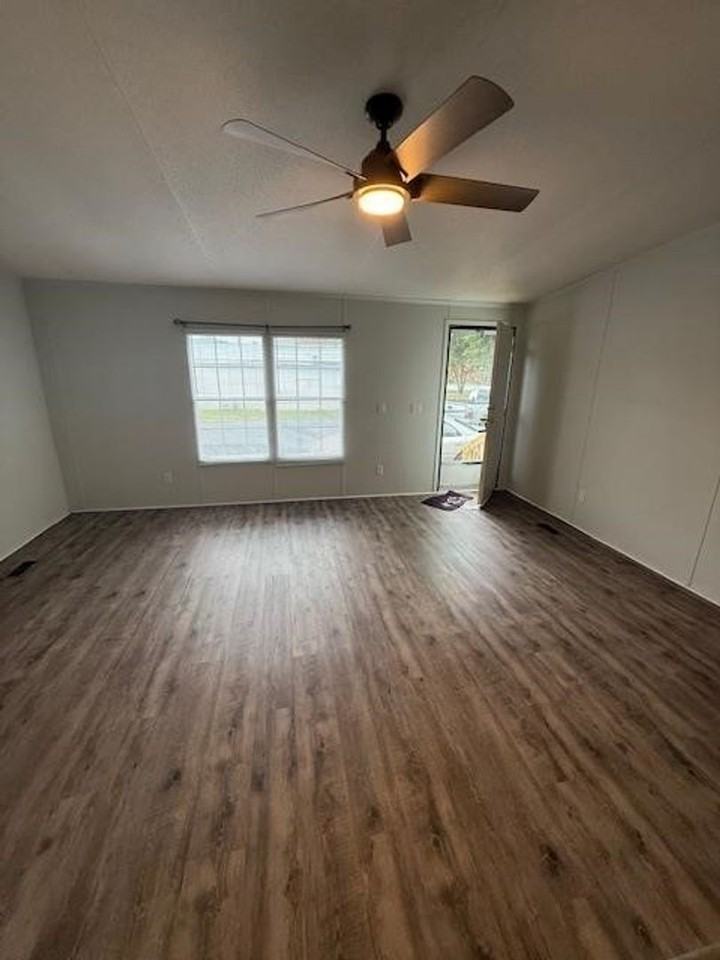 103 W Strider St - Photo 7 of 9