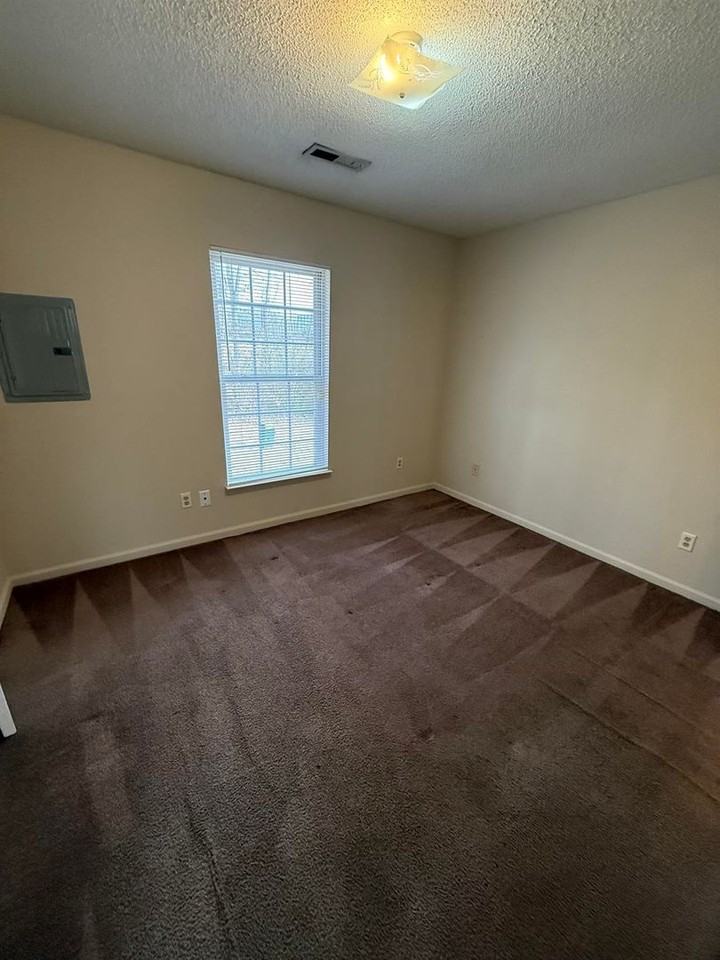 1109 Timbal Ct #B - Photo 6 of 7