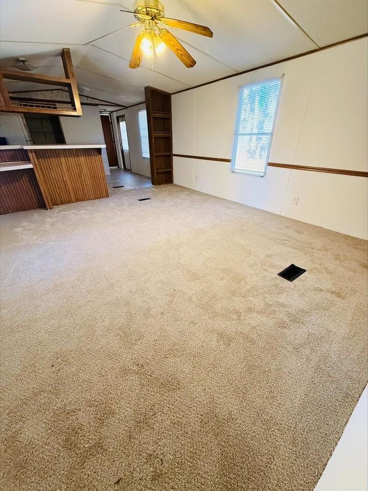 1066 Worthville Rd - Photo 3 of 7