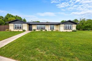 featured image of 921 Indian Trail Dr