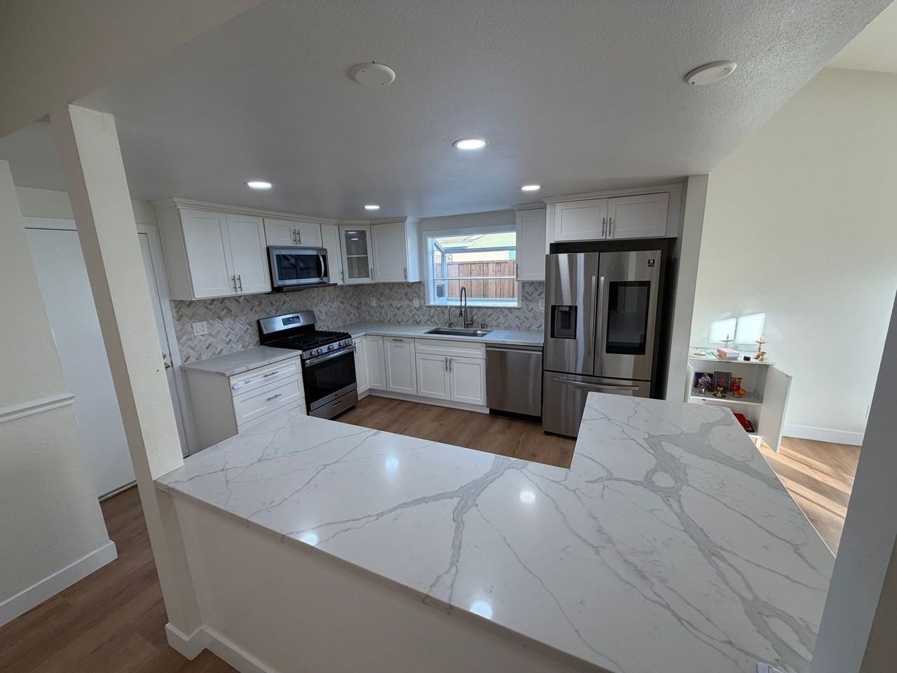 2396 Del Monte St - Photo 3 of 13