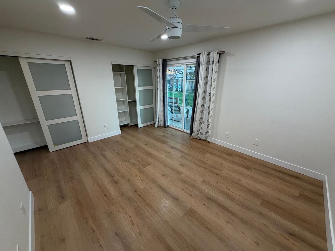 2396 Del Monte St - Photo 7 of 13