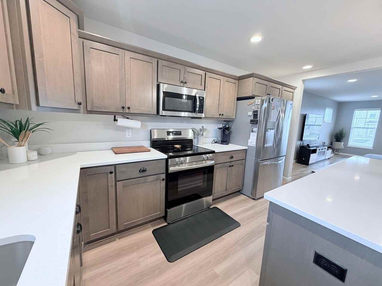 435 Crusader Pt - Photo 4 of 38