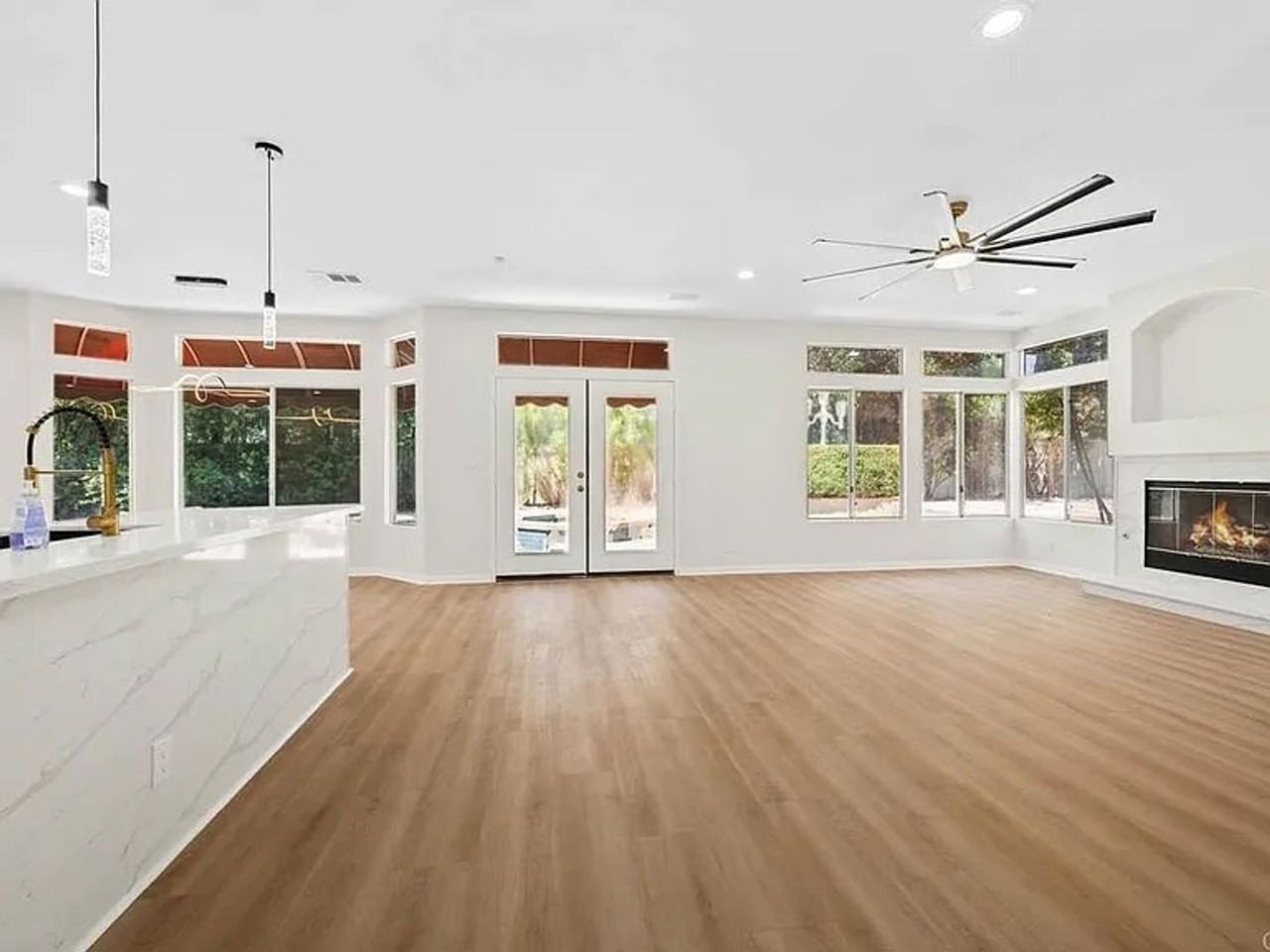 23638 Sonata Dr - Photo 6 of 50