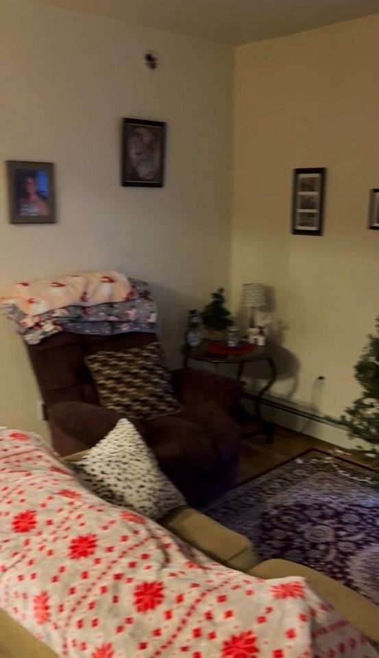 231 Main St - Photo 3 of 5