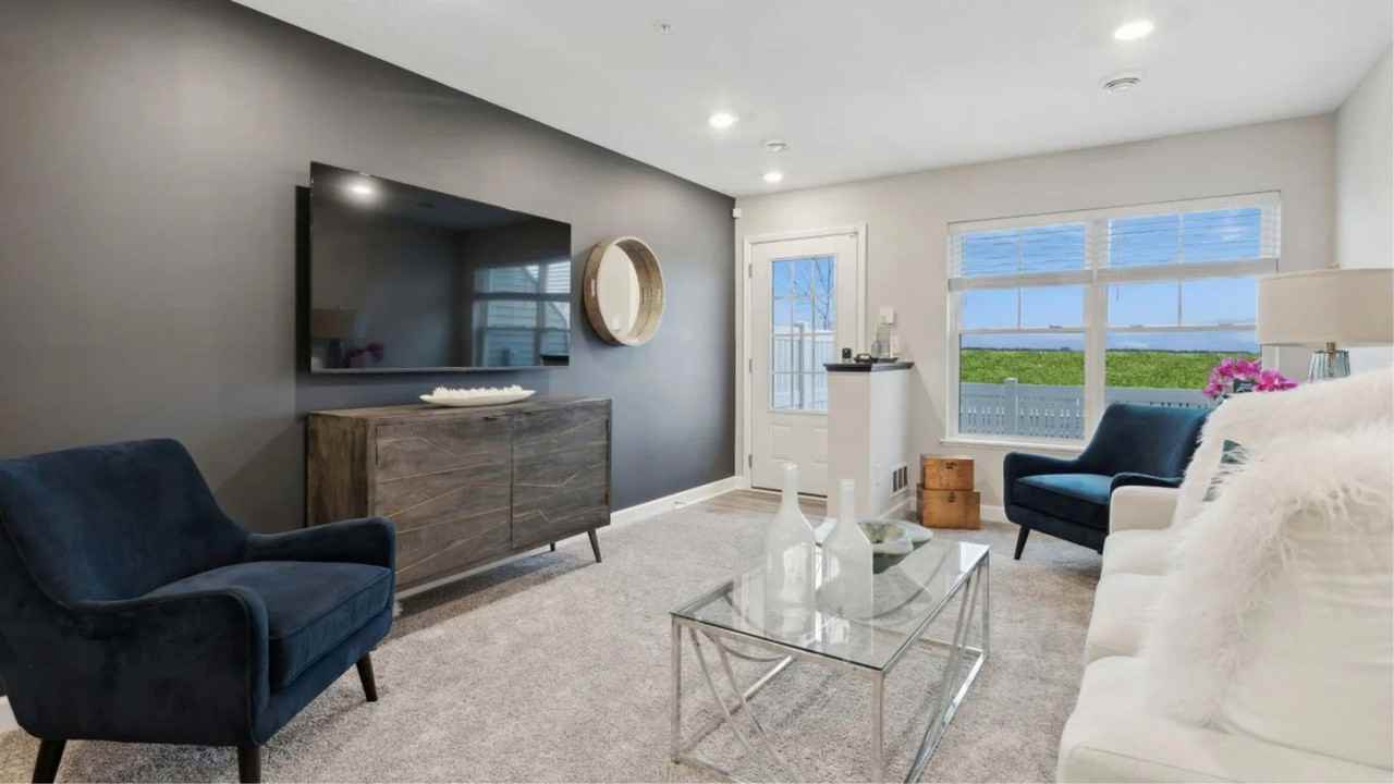 5235 Long Pointe Pass - Photo 2 of 22