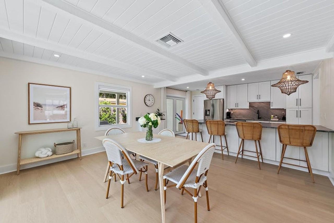 1604 Seabrook Rd - Photo 7 of 25