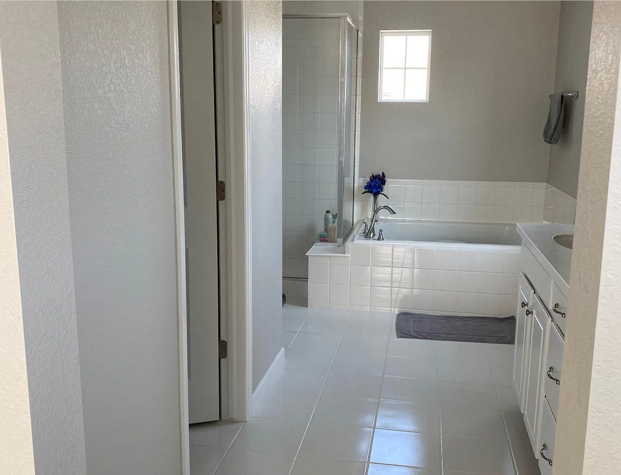 580 W 175th Pl - Photo 5 of 11