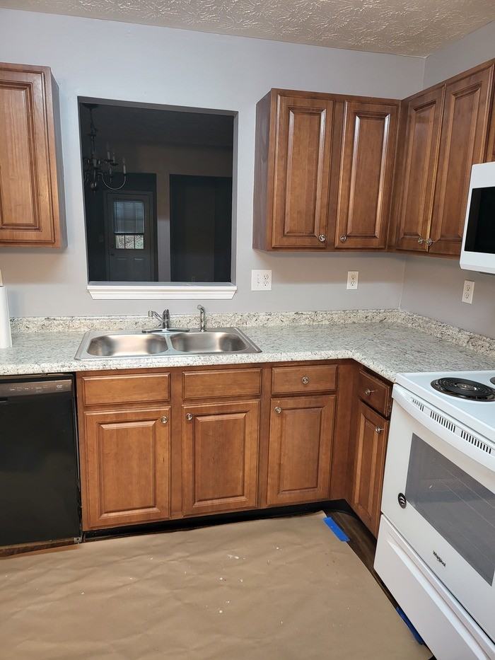 2758 Valley Green Dr - Photo 7 of 13