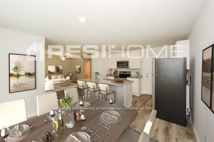 15 Remington Ln - Photo 4 of 19