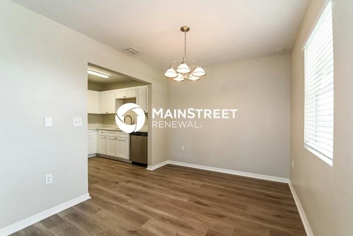 1703 Nw 19th St - Photo 6 of 16