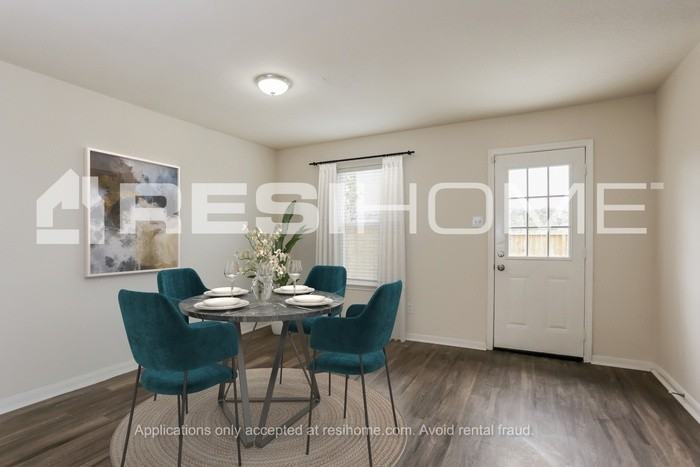 302 Aft Way - Photo 4 of 20