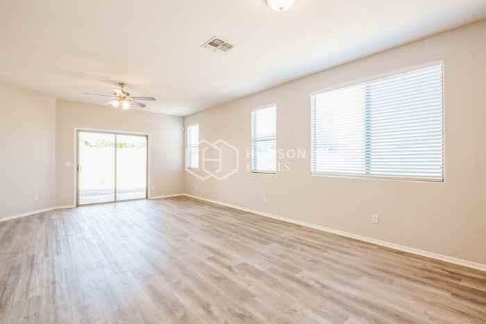 15312 W Morning Glory St - Photo 6 of 24