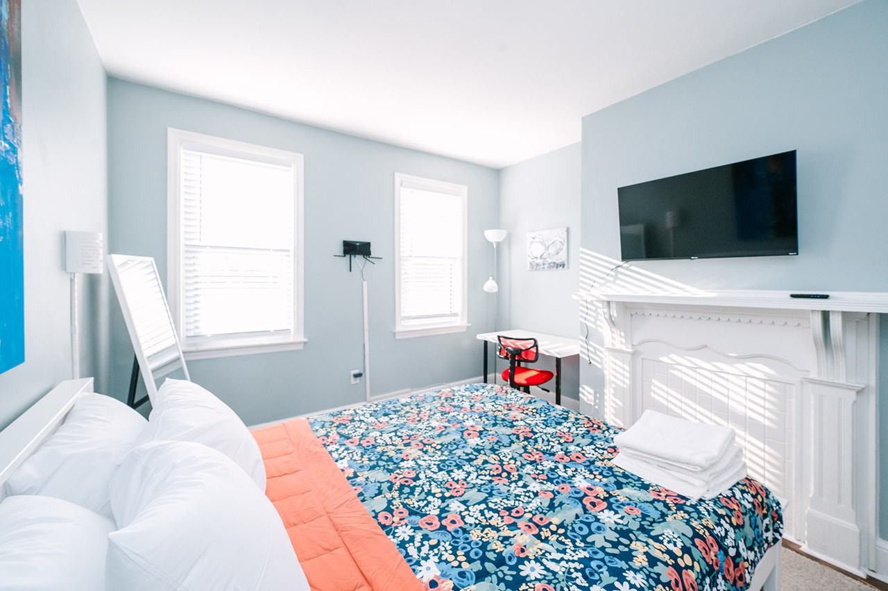 1215 Juniata St - Photo 3 of 32